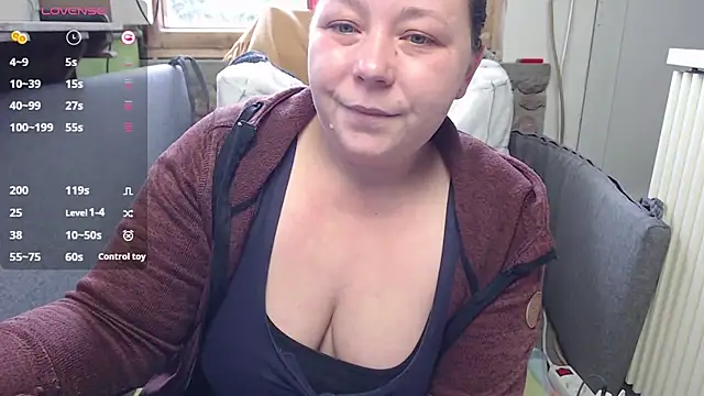 Snapshot of KasiaPrivat chatting on 01-11-25, 11:34 KasiaPrivat online show from 01-11-25, 11:34