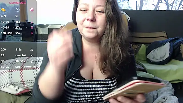 Snapshot of KasiaPrivat chatting on 02-02-25, 07:30 KasiaPrivat online show from 02-02-25, 07:30