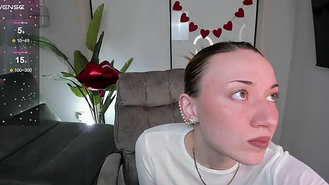 Maddy Garcia online show from 02-08-25, 10:08