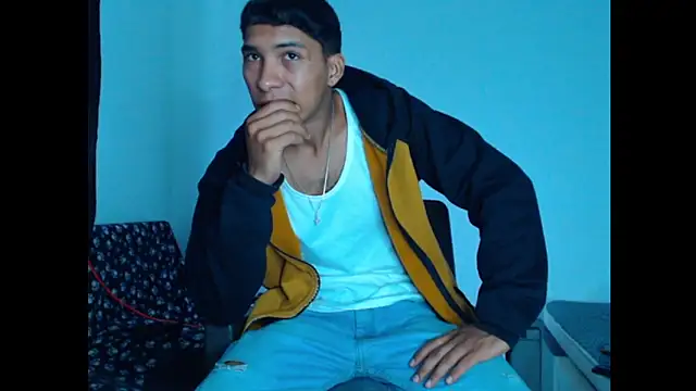 maximo vega newv online show from 12-14-24, 01:38