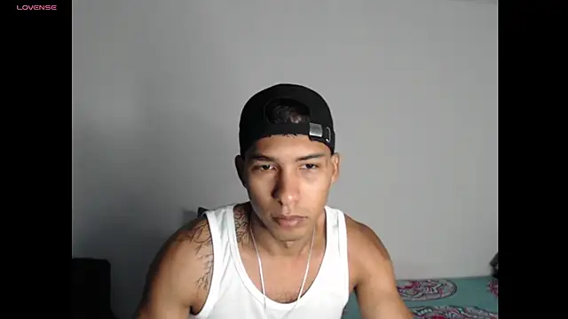 maximo vega newv online show from 12-23-24, 12:30