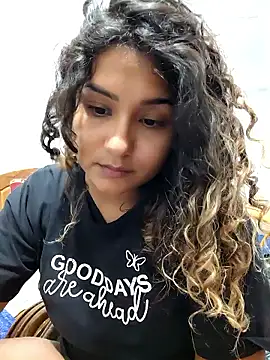 BrendaGirs online show from 04-25-26, 05:10