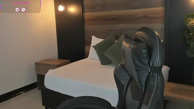 stephanya  online show from 03-20-26, 07:52