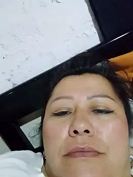 Snapshot of Darly_Gomez chatting on 01-10-25, 01:41 Darly Gomez online show from 01-10-25, 01:41