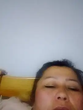 Snapshot of Darly_Gomez chatting on 02-02-25, 08:30 Darly Gomez online show from 02-02-25, 08:30