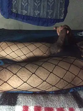 manuamador online show from 11-28-25, 04:04