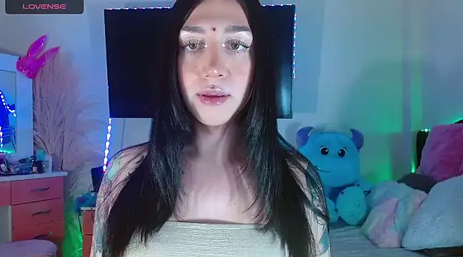 Snapshot of karla_zambrano chatting on 12-17-24, 07:15 karla zambrano online show from 12-17-24, 07:15