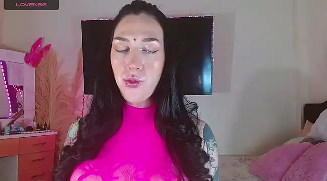 Snapshot of karla_zambrano chatting on 01-26-25, 12:16 karla zambrano online show from 01-26-25, 12:16