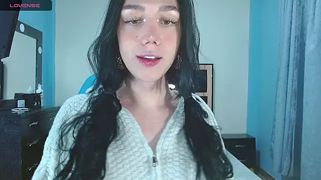 Snapshot of karla_zambrano chatting on 11-12-25, 09:25 karla zambrano online show from 11-12-25, 09:25