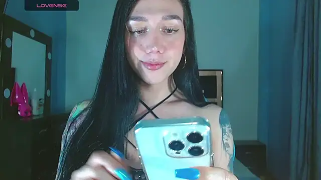 Snapshot of karla_zambrano chatting on 01-17-26, 10:24 karla zambrano online show from 01-17-26, 10:24