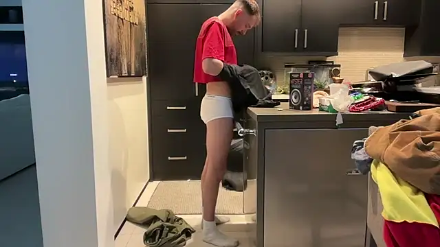 Snapshot of 69woodinson chatting on 02-12-26, 12:55 69woodinson online show from 02-12-26, 12:55