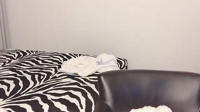 Snapshot of ffccvjsexx chatting on 01-11-25, 01:32 ffccvjsexx online show from 01-11-25, 01:32