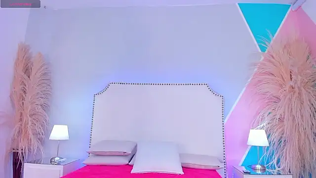 aggy castel online show from 03-17-26, 02:09