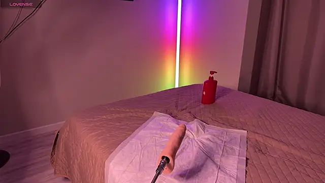 Snapshot of Walt_Enjoy chatting on 09-22-25, 06:10 Walt Enjoy online show from 09-22-25, 06:10