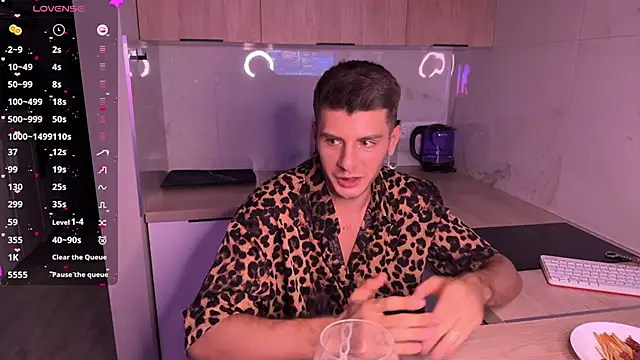 Snapshot of Walt_Enjoy chatting on 11-22-25, 05:34 Walt Enjoy online show from 11-22-25, 05:34