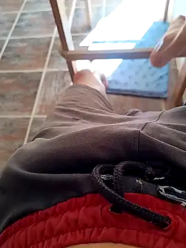 Snapshot of paubabando_ chatting on 02-03-25, 12:47 paubabando  online show from 02-03-25, 12:47