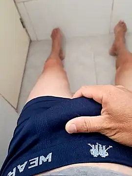 Snapshot of paubabando_ chatting on 02-08-25, 10:29 paubabando  online show from 02-08-25, 10:29