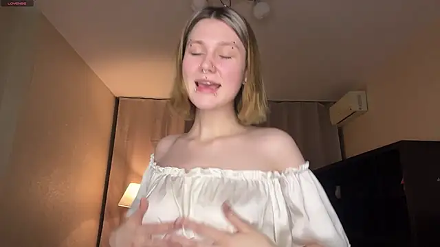 MoiraHavins online show from 02-17-26, 05:08