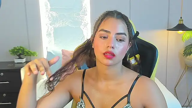 yaya23x online show from 03-06-25, 07:10