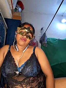 Real Desi Couple online show from 05-08-26, 05:18