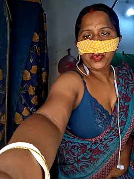 Real Desi Couple online show from 06-12-26, 05:12