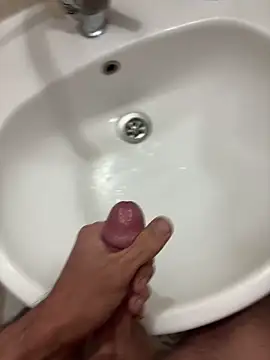 denizli18 online show from 11-25-25, 07:25