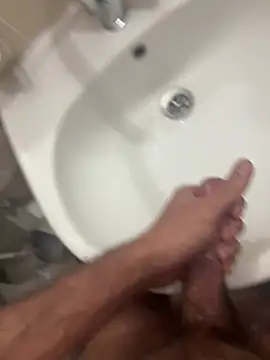 denizli18 online show from 04-10-26, 07:40