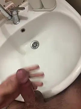 denizli18 online show from 04-25-26, 06:38