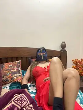 HoneyBearCpl online show from 02-06-25, 03:48