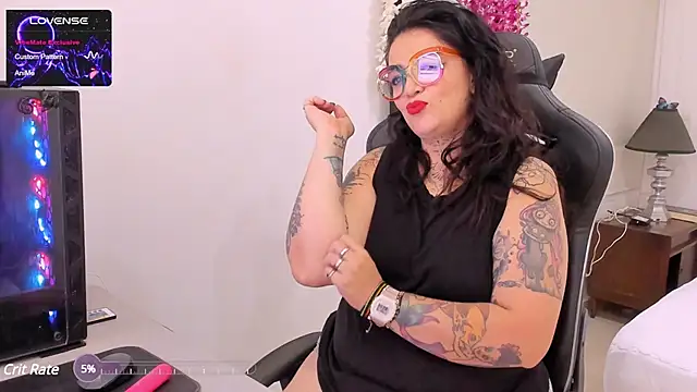 poisson ivy online show from 02-07-25, 01:01