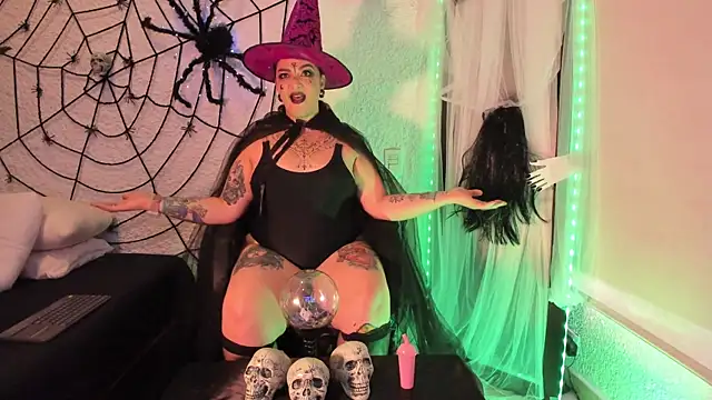 poisson ivy online show from 10-03-25, 08:17