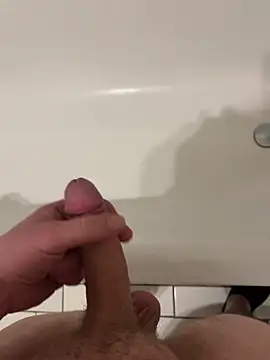 Snapshot of EhemannTotti chatting on 04-03-26, 11:47 EhemannTotti online show from 04-03-26, 11:47