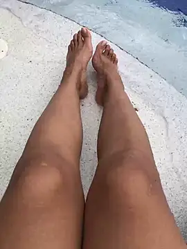 ZAFIRO WINSLOW online show from 01-28-25, 07:00