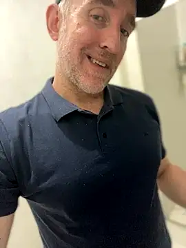 Snapshot of FrankJake99 chatting on 10-03-25, 08:06 FrankJake99 online show from 10-03-25, 08:06