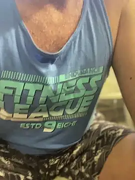 Snapshot of FrankJake99 chatting on 10-15-25, 04:18 FrankJake99 online show from 10-15-25, 04:18