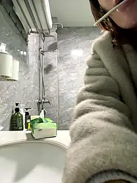 Snapshot of ChuChu1991 chatting on 01-14-26, 12:16 ChuChu1991 online show from 01-14-26, 12:16