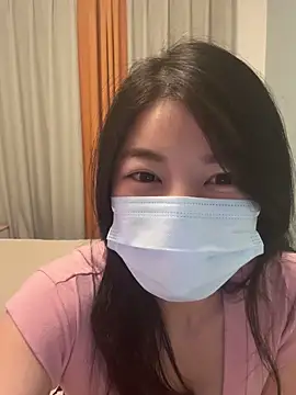 Snapshot of lululu-sweet chatting on 12-30-24, 03:24 lululu-sweet online show from 12-30-24, 03:24