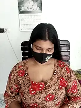 Hot-Angel  online show from 04-24-26, 07:00