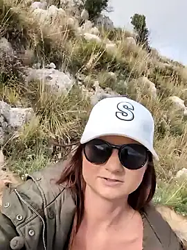 Samira-Summer online show from 12-18-25, 12:22