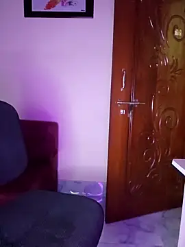 Snapshot of Olivia3 chatting on 02-09-25, 10:21 Olivia3 online show from 02-09-25, 10:21