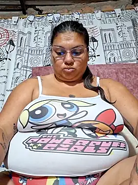 Snapshot of chubby_sexy_big_tits chatting on 12-04-25, 01:48 chubby sexy big tits online show from 12-04-25, 01:48