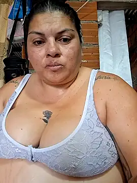 Snapshot of chubby_sexy_big_tits chatting on 12-13-25, 07:53 chubby sexy big tits online show from 12-13-25, 07:53