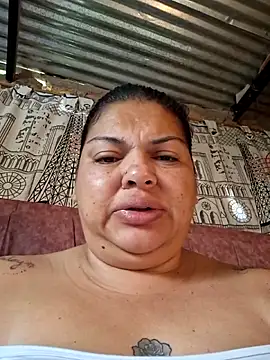 Snapshot of chubby_sexy_big_tits chatting on 12-15-25, 11:36 chubby sexy big tits online show from 12-15-25, 11:36