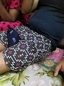 sweety telugu couple2027 online show from 02-25-25, 07:03