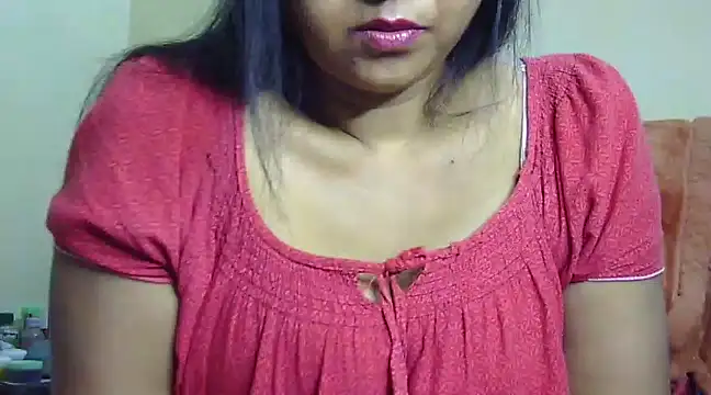 Snapshot of Suhana-sapna chatting on 02-11-25, 05:07 Suhana-sapna online show from 02-11-25, 05:07