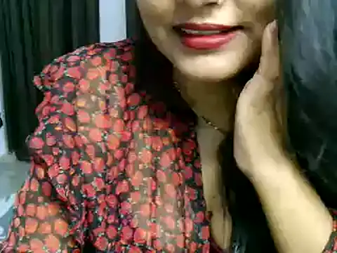Snapshot of Hritvika chatting on 04-27-26, 02:48 Hritvika online show from 04-27-26, 02:48