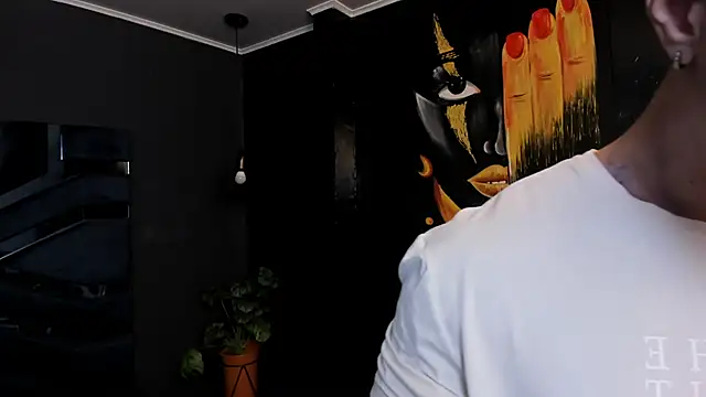 Flynn Riider online show from 10-17-25, 05:48