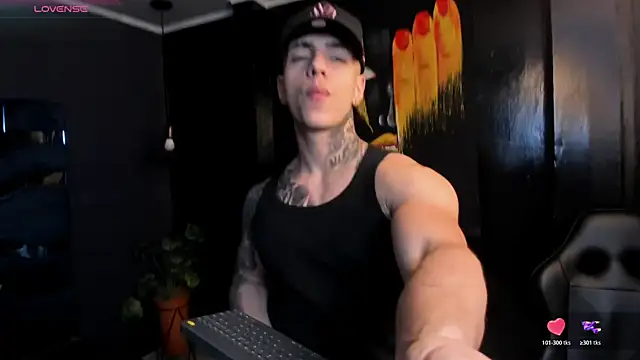 Flynn Riider online show from 10-20-25, 05:24