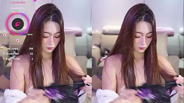 Snapshot of pinnnnnnk chatting on 01-16-26, 01:31 pinnnnnnk online show from 01-16-26, 01:31