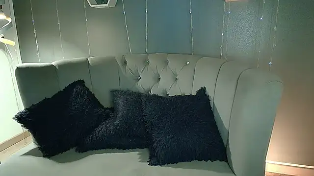 slutty venus online show from 01-18-25, 11:44